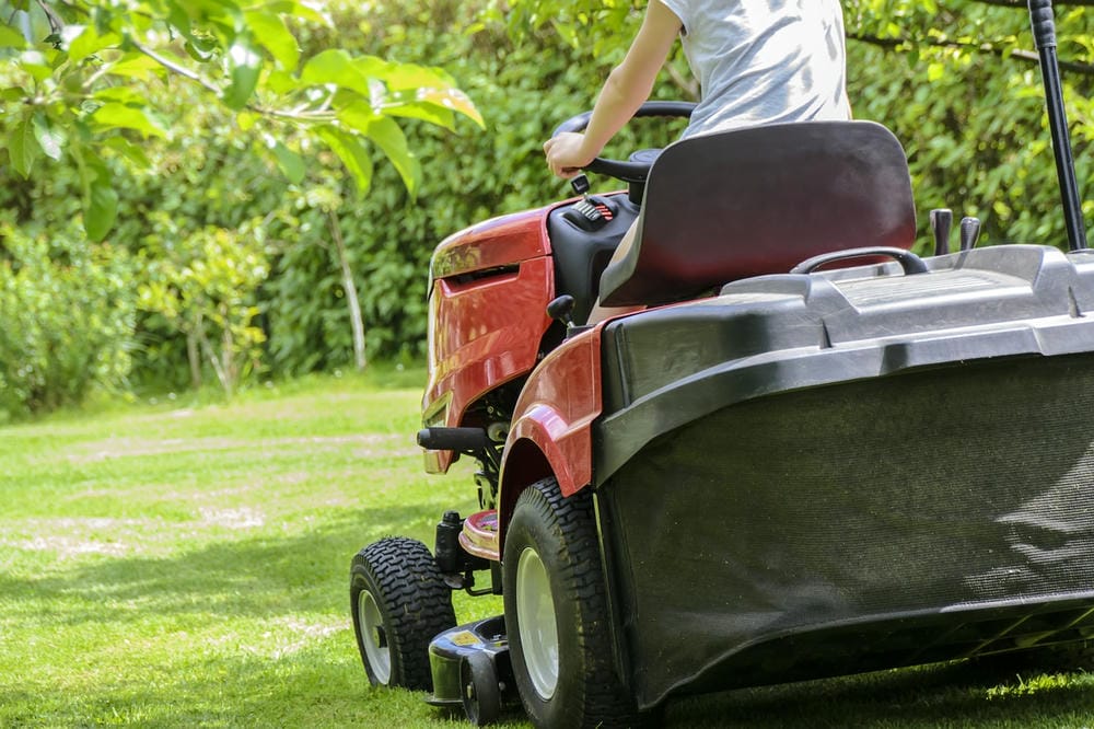 how to start a riding mower
