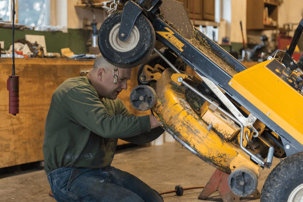 how to start a ariens riding lawn mower