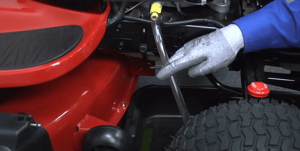 how do i change the oil in my lawnmower